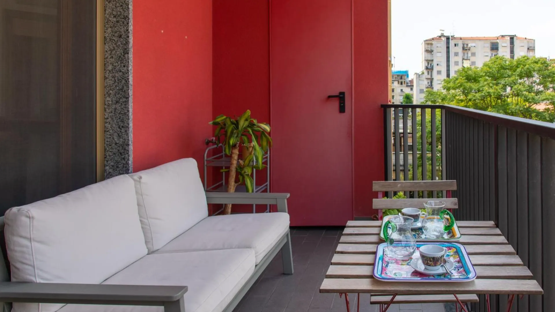 10 Minutes Duomo-Elegant Apt Milan Apartment